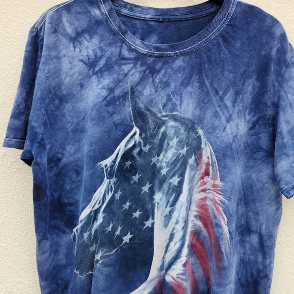 The Mountain Patriotic Horse Tee - Picture 4 of 4